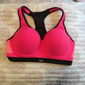 VS Sports Bra 38C